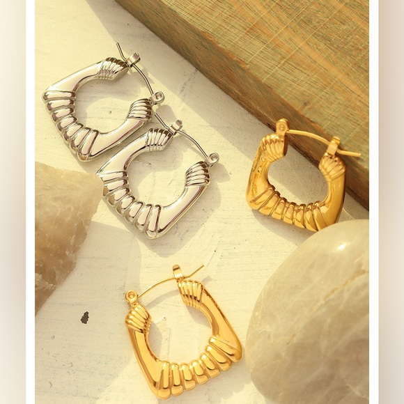 Silver Square Hoop Earrings*Rectangle Hoop Huggie*Cleo*Minimalist Dainty*ML - Picture 4 of 6